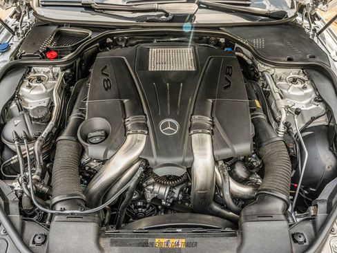 Used 2017 Mercedes-Benz SL 550 image 21