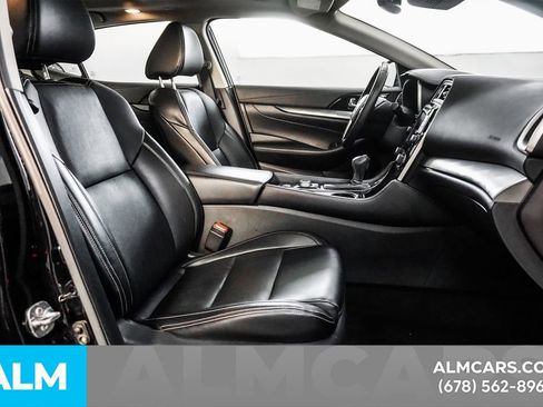 Used 2023 Nissan Maxima SL image 19