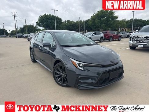 Used 2024 Toyota Corolla SE image 1