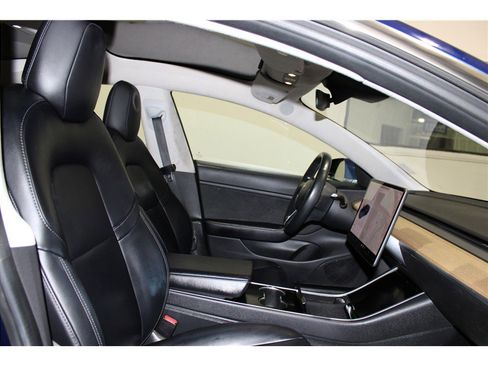 Used 2017 Tesla Model 3 Standard Range image 22