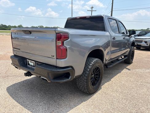 Used 2021 Chevrolet Silverado 1500 LT Trail Boss w/ Bed Protection Package AWD/4WD image 6
