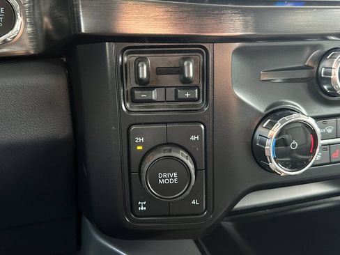 New 2026 Ford F250 Lariat w/ Black Appearance Package AWD/4WD image 26