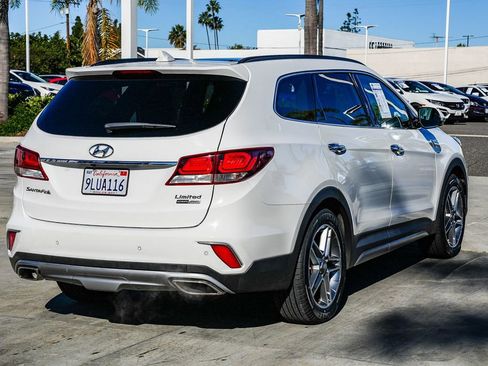Used 2018 Hyundai Santa Fe Limited image 5