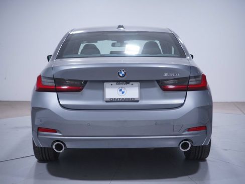 Used 2024 BMW 330i Sedan w/ Convenience Package RWD image 5