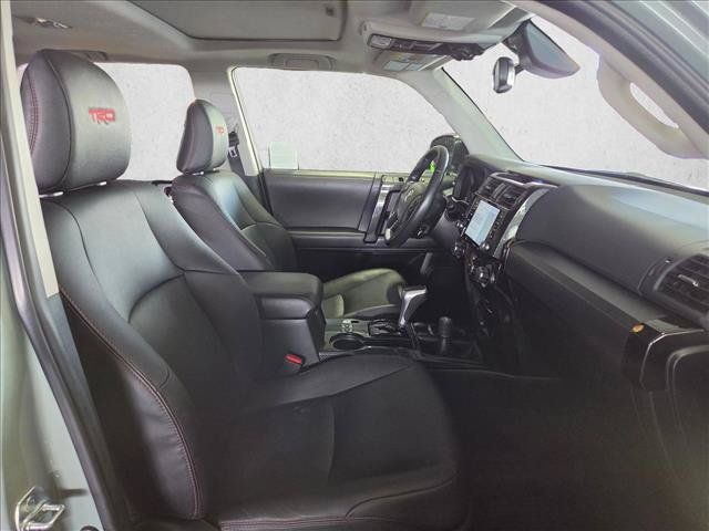Used 2023 Toyota 4Runner TRD Off-Road Premium w/ Off Road Premium Plus Package AWD/4WD image 18