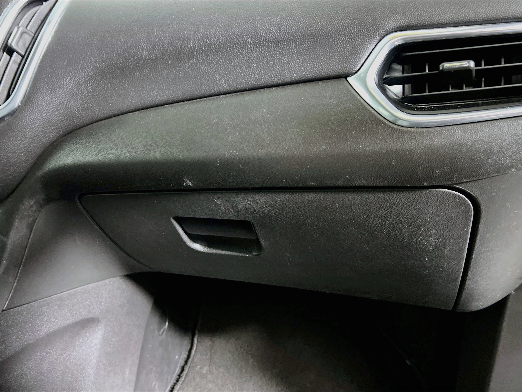 Used 2024 Chevrolet Equinox LT FWD image 34