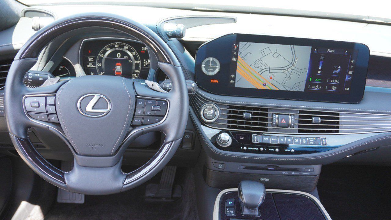 Certified 2022 Lexus LS 500 AWD w/ Interior Upgrade Package image 29