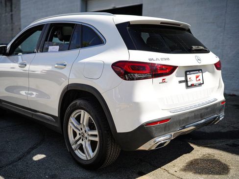 Used 2022 Mercedes-Benz GLA 250 4MATIC image 12