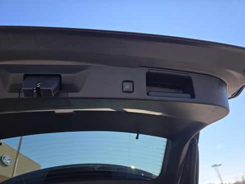 Used 2023 Ford Escape Active w/ Tech Pack #2 AWD/4WD image 19