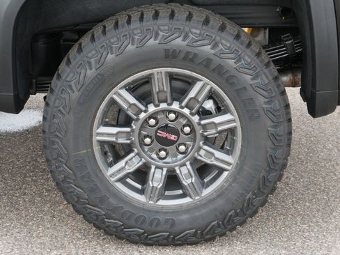 New 2026 GMC Sierra 1500 AT4X AWD/4WD image 3