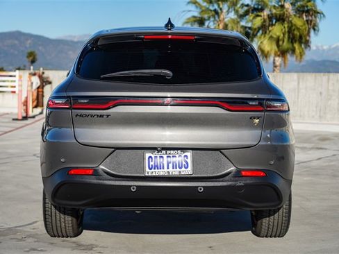 Used 2024 Dodge Hornet GT w/ GT Blacktop Package image 9