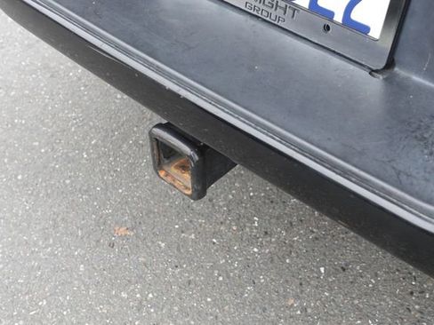 Used 2020 RAM 1500 Limited w/ Black Appearance Package image 9