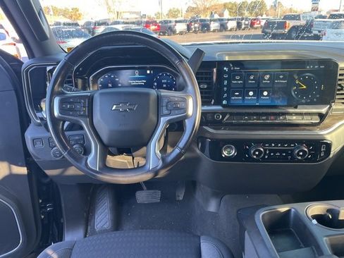 Used 2022 Chevrolet Silverado 1500 RST w/ Redline Edition image 16