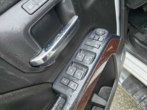 Used 2018 GMC Sierra 1500 SLT w/ Enhanced Driver Alert Package image 21