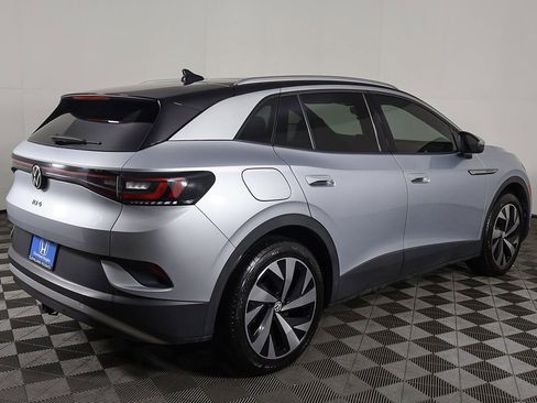 Used 2021 Volkswagen ID.4 Pro S w/ Gradient Package image 11