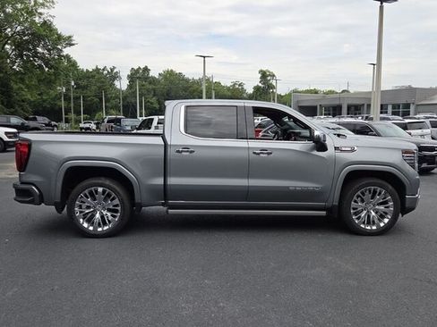Used 2023 GMC Sierra 1500 Denali AWD/4WD image 15