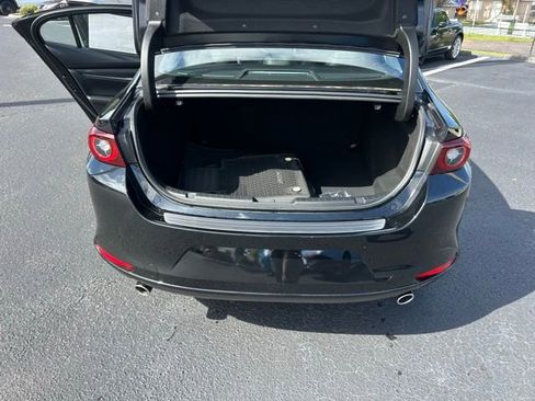 New 2026 MAZDA MAZDA3 2.5 S Sedan w/ Preferred Pkg FWD image 11