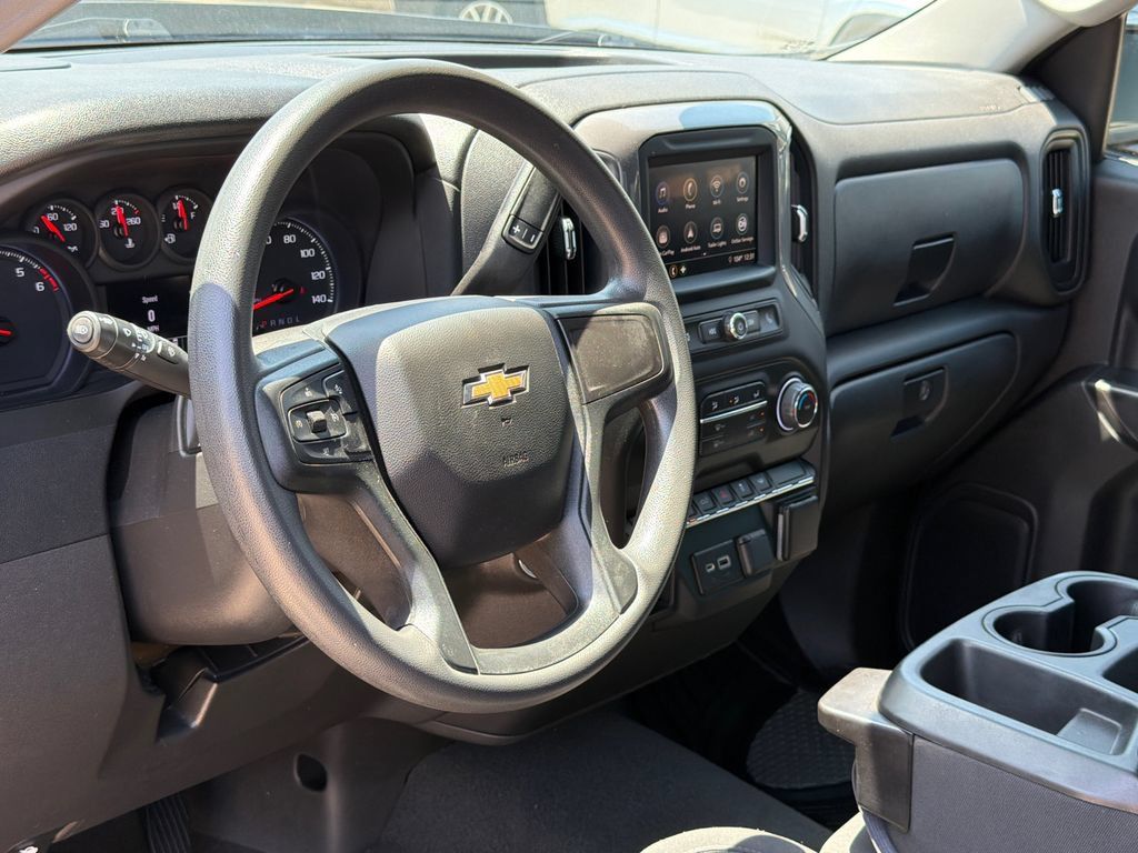 Used 2022 Chevrolet Silverado 1500 Custom RWD image 21