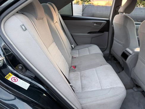 Used 2015 Toyota Camry LE FWD image 20