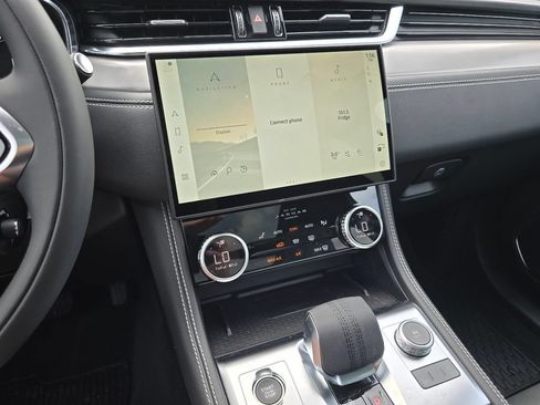 New 2026 Jaguar F-PACE R-Dynamic S AWD/4WD image 42