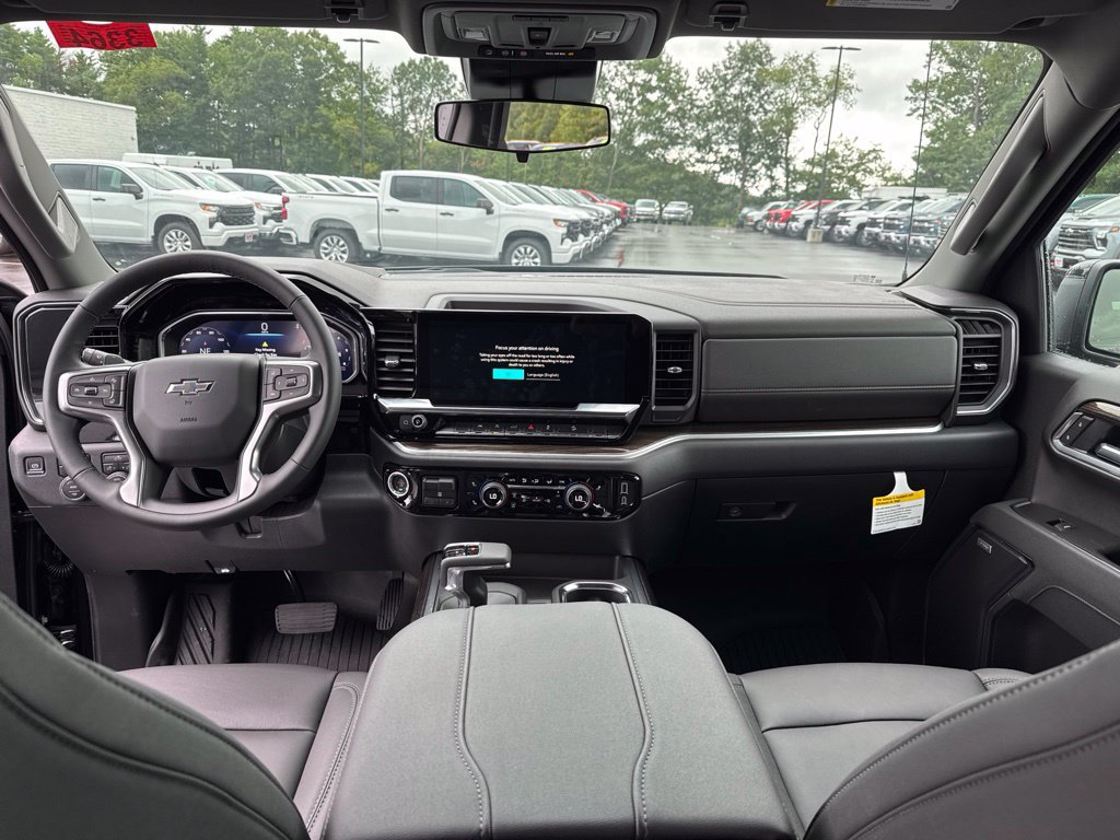 New 2026 Chevrolet Silverado 1500 RST w/ Z71 Off-Road Package AWD/4WD image 25