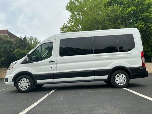 Used 2024 Ford Transit 350 XLT RWD image 8