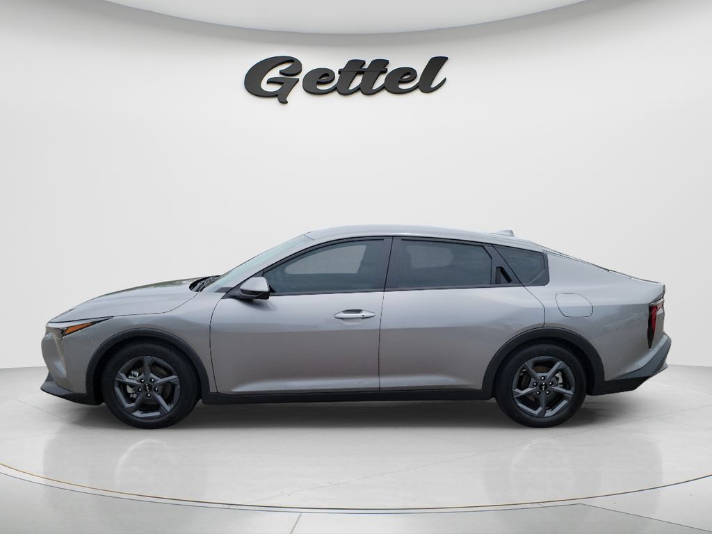 Used 2025 Kia K4 FWD image 16