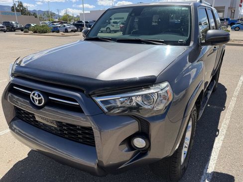 Used 2020 Toyota 4Runner SR5 AWD/4WD image 1