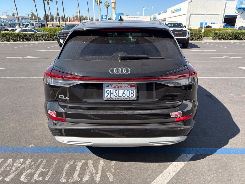 Used 2023 Audi Q4 e-tron Premium w/ Convenience Package RWD image 7