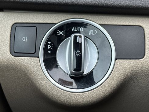 Used 2013 Mercedes-Benz C 250 C 250 image 18