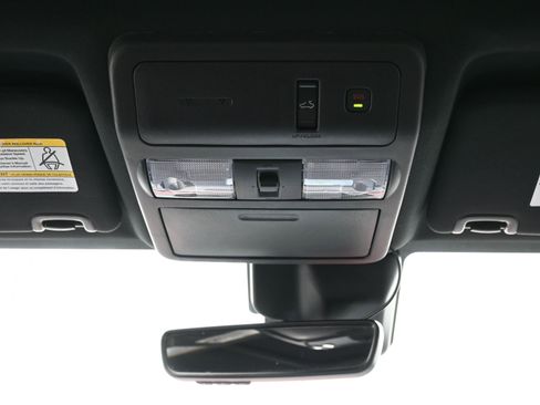 Used 2023 Nissan Frontier PRO-4X w/ Pro-4X Premium Package image 27