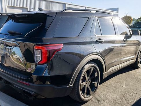 Used 2020 Ford Explorer ST w/ ST Street Pack AWD/4WD image 4