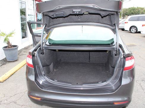 Used 2016 Ford Fusion S FWD image 32