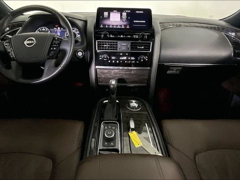 Used 2023 Nissan Armada Platinum w/ Captain's Chairs Package AWD/4WD image 18