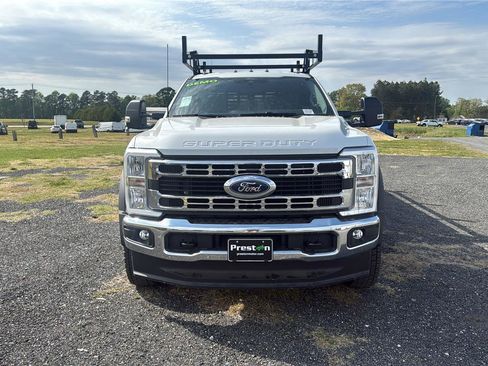 New 2026 Ford F550 4x4 SuperCab Super Duty image 2