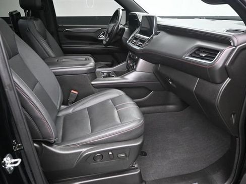 Used 2022 Chevrolet Tahoe RST w/ Luxury Package AWD/4WD image 26