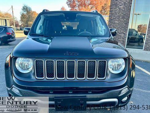 Used 2023 Jeep Renegade Latitude image 4