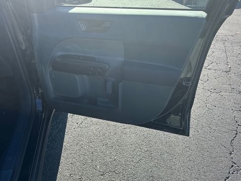 New 2025 Ford Maverick XL image 14