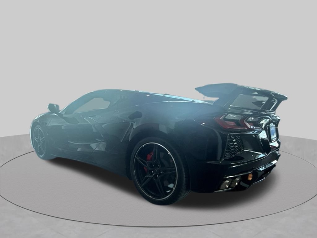 Used 2025 Chevrolet Corvette Stingray Preferred Cpe w/ Battery Protection Package RWD image 5