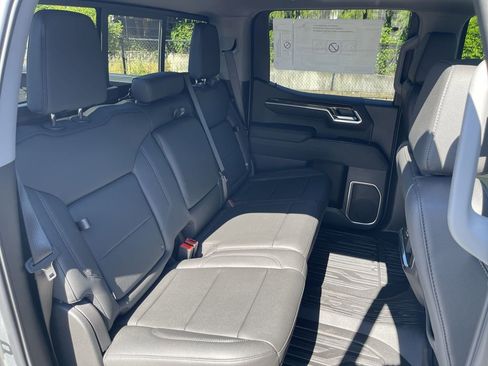 New 2026 GMC Sierra 1500 Elevation w/ Elevation Premium Package AWD/4WD image 28