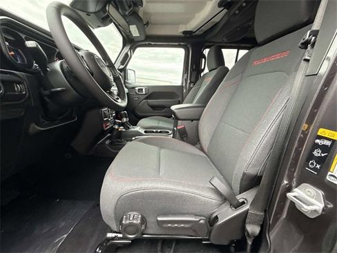 New 2026 Jeep Wrangler Unlimited Rubicon image 7