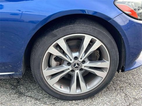 Used 2020 Mercedes-Benz C 300 4MATIC Sedan w/ Premium Package image 11