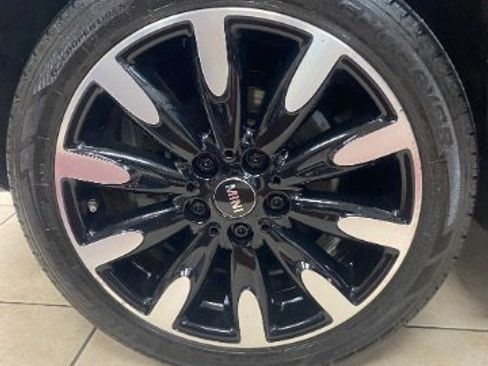 Used 2015 MINI Cooper S FWD image 28