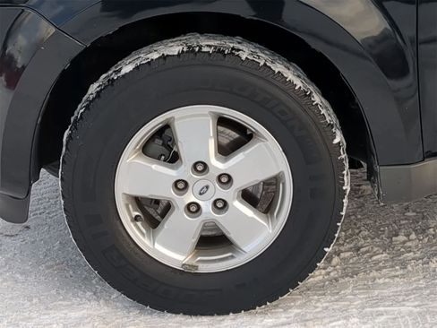 Used 2009 Ford Escape XLT image 14