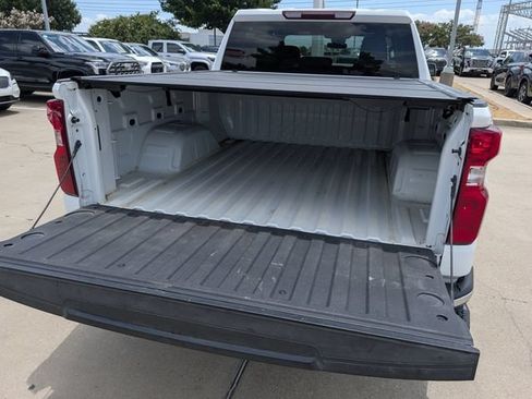 Used 2022 Chevrolet Silverado 1500 LT RWD image 25