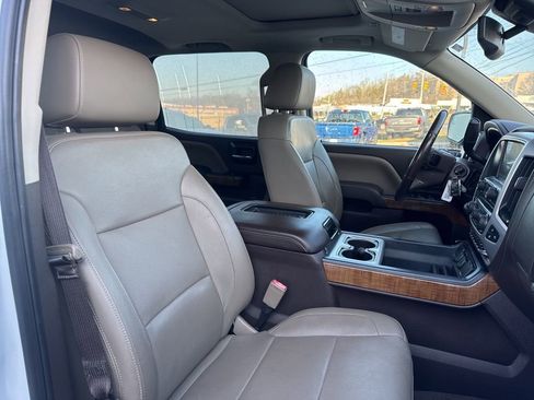 Used 2018 GMC Sierra 1500 SLT image 19