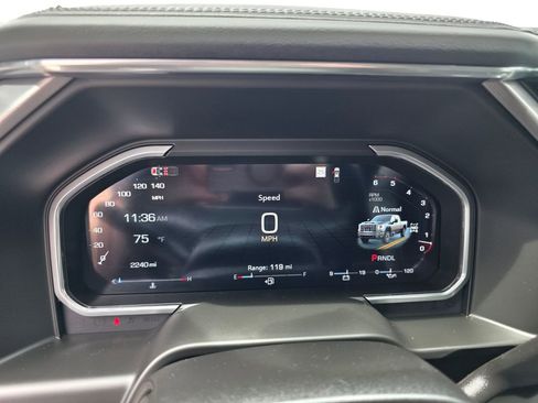 Used 2026 GMC Sierra 2500 Denali w/ Technology Package AWD/4WD image 18