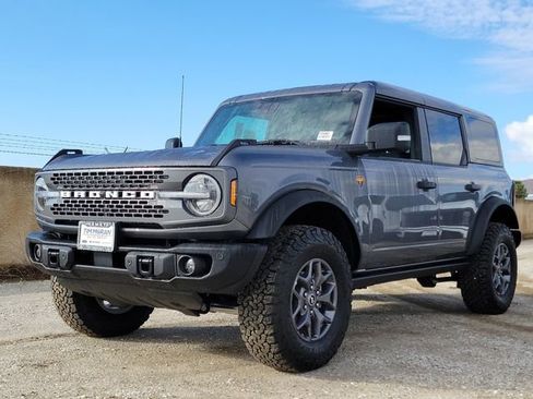 New 2025 Ford Bronco Badlands AWD/4WD image 5