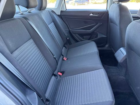 Used 2023 Volkswagen Jetta S image 18