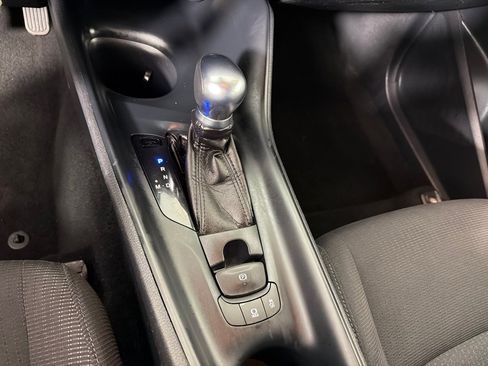 Used 2018 Toyota C-HR XLE image 16